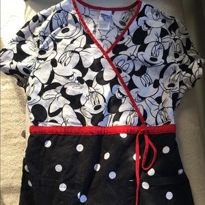 Disney Minnie Mouse Scrub Top